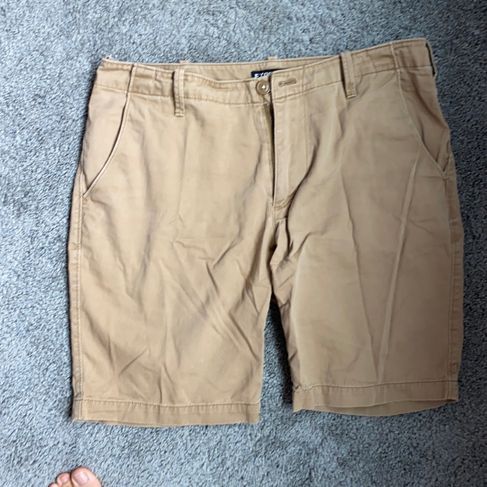 Express men’s shorts size 32